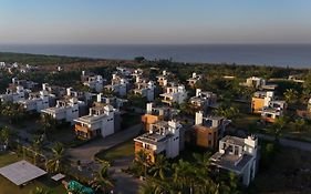 Cassa Marina Beach Resort